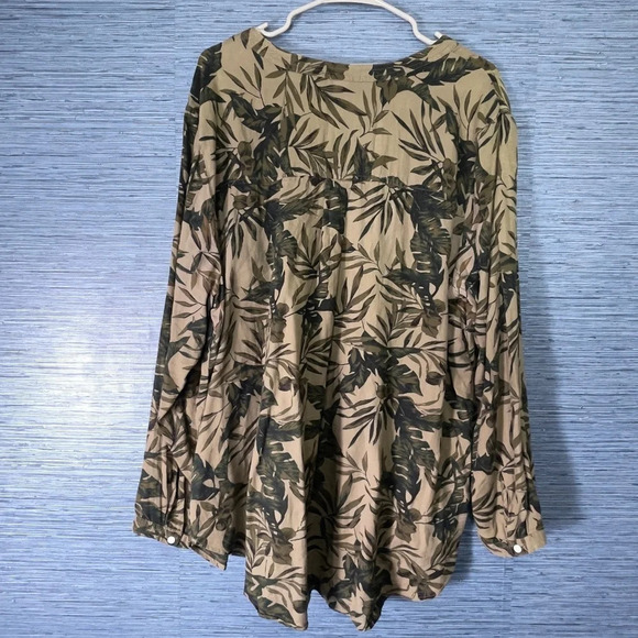 Old Navy Green Safari Leaves Button Tunic Style Blouse Shirt XXL - Picture 4 of 5